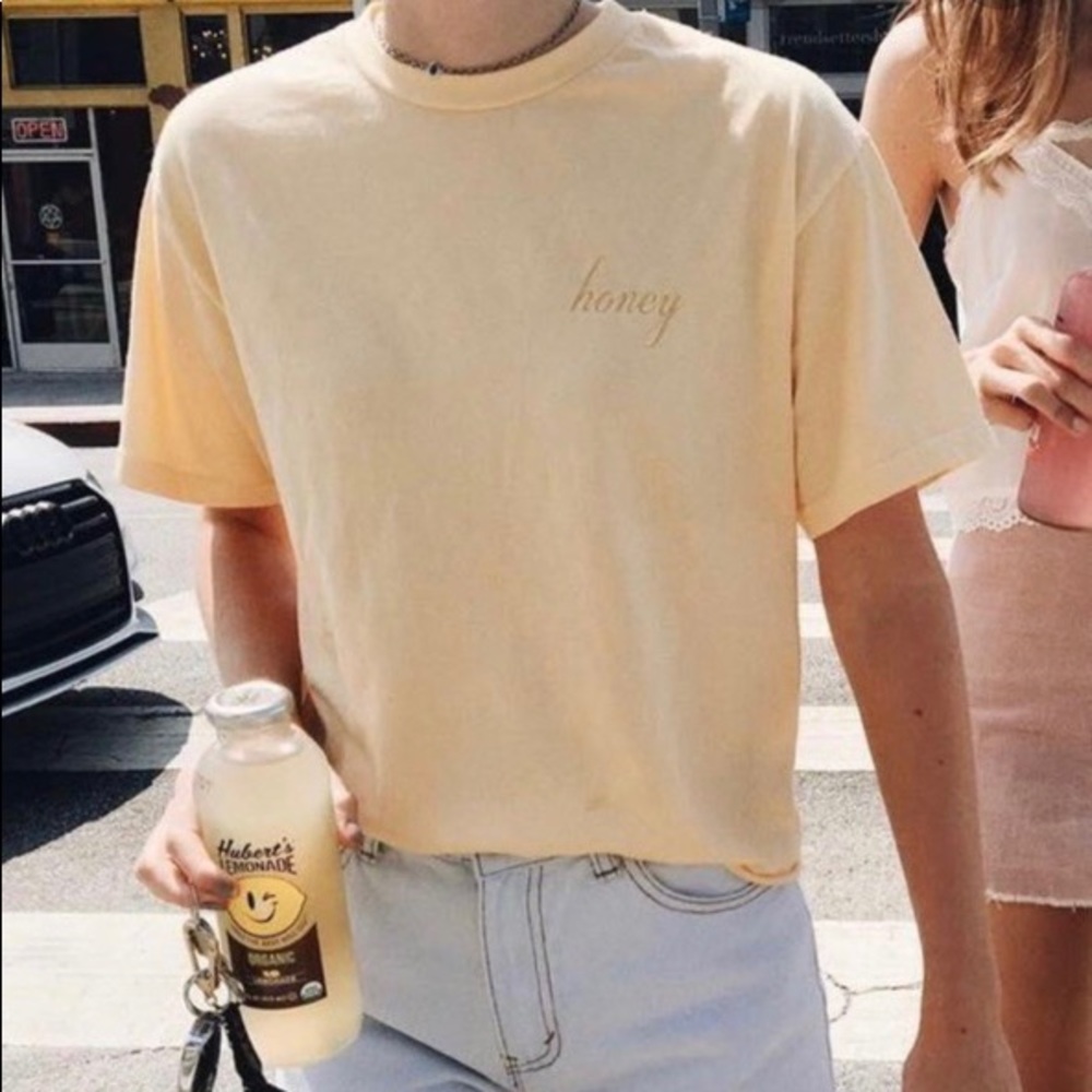 brandy melville honey tee